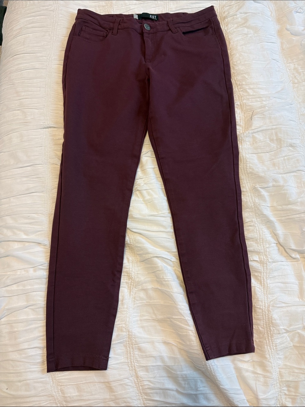 Kut from the Kloth Women's Skinny Pants in Deep Burgundy